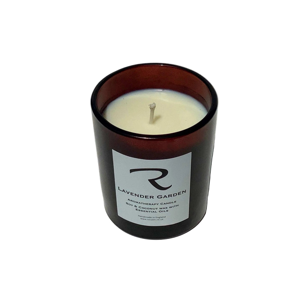 Lavender Garden Luxury Aromatherapy Spa Candle, Therapy in a Jar, 100% natural Essential Oils, Deeply Relaxing Spa Candle, non-toxic, Soy and Coconut Candle with pure Lavender Essential Oil, no artificial fragrance oil