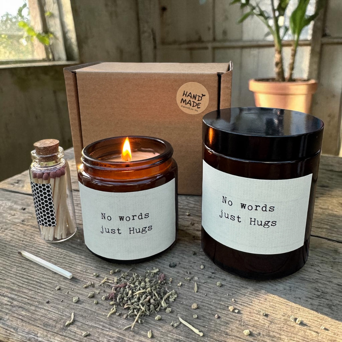 No Words Just Hugs - Sympathy Candle